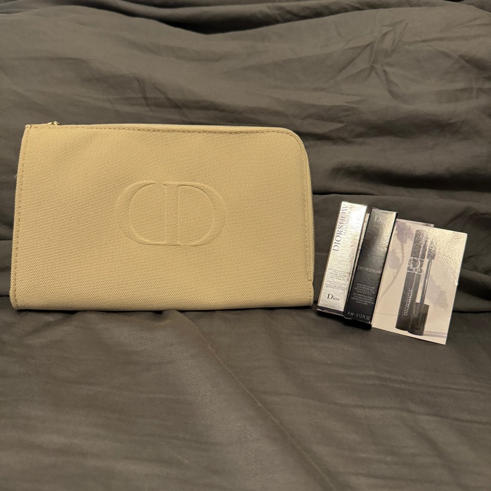 Christian Dior Tan/Beige Makeup Cosmetic Pouch - NEW W/ Samples